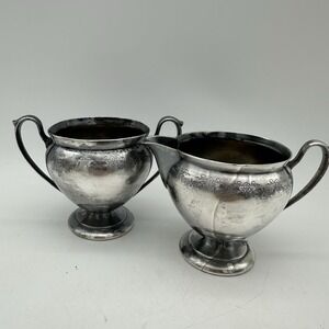 Vintage Forbes Silver Plate Co Creamer And Sugar Jar Floral Design 5"‎
